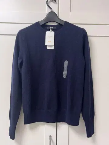UNIQLO 캐시미어 스웨터 네이비 S