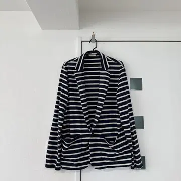 새상품급 GU 스트라이프 가디건 네이비 화이트 지유 가디건 L