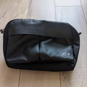 MAMMUT 블랙 힙색