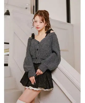 다리치 숄더 리본 V넥 니트탑 GRY