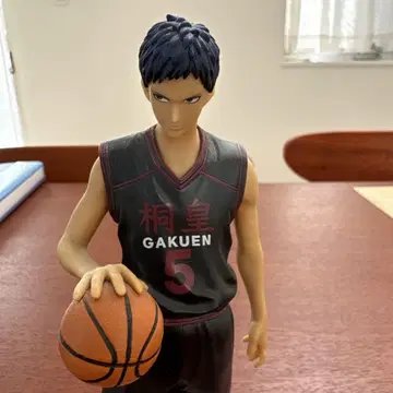 쿠로코의 농구 쿠로바스 아오미네 다이키 피규어