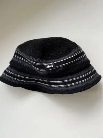 obey 버킷햇