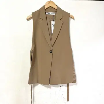 [ 새상품 ] ZARA 슬릿 베스트 베이지 브라운