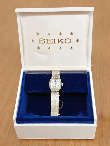 SEIKO 세이코 여성용 수동 와인딩 손목시계 앤티크 11-3330