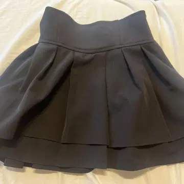 미셸 마카롱 슬림 레그 스커트 M 사이즈