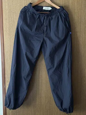 Caledoor LIGHTWEIGHT PACKABLE TROUSERS