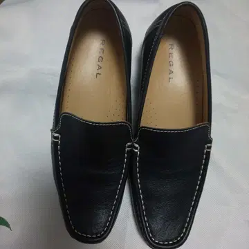 REGAL 블랙 가죽 로퍼