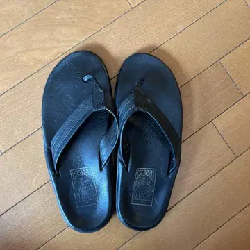 ISLAND SLIPPER 샌들 사이즈 9 블랙