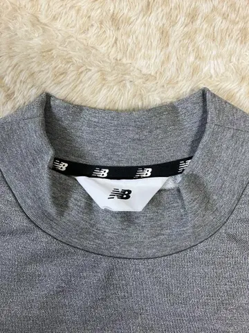 뉴발란스 맨투맨 새상품