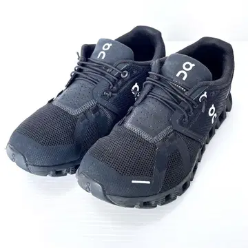 새상품급 On Cloud5 올 블랙 24cm 러닝화