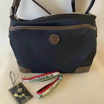 택 포함 오로비안코 SAC'S BAR 주주 50주년 한정품 숄더백 블랙