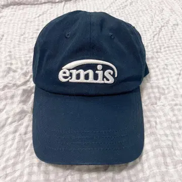 새상품급 emis 정품 네이비 캡