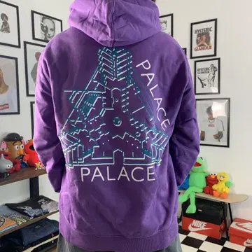 PALACE K HEAD HOODIE