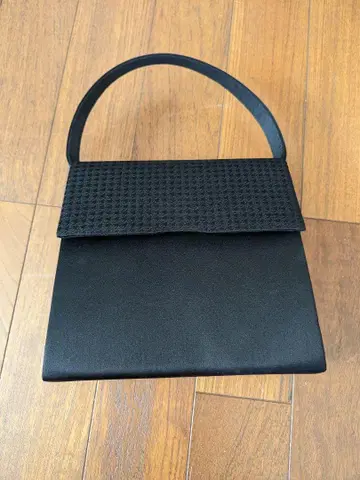 도쿄 소와르 블랙 포멀 백