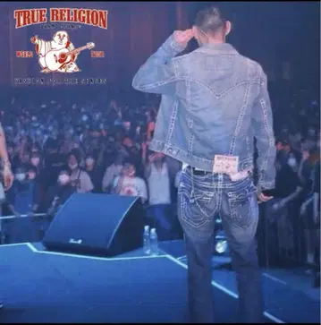 TRUE RELIGION 스트레이트 레그 데님