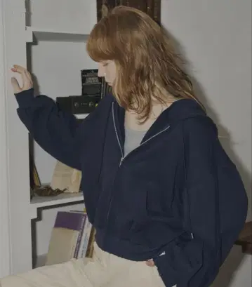 GIUNON 헤비 웨이트 데미지 후디 네이비