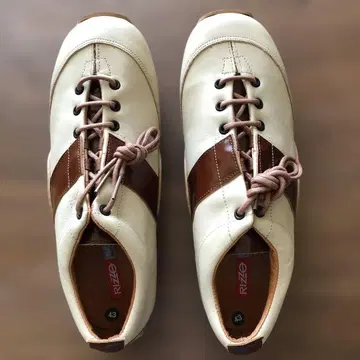 RIZZO 27.5cm 가죽 스니커즈 스페인산 새상품 보관품