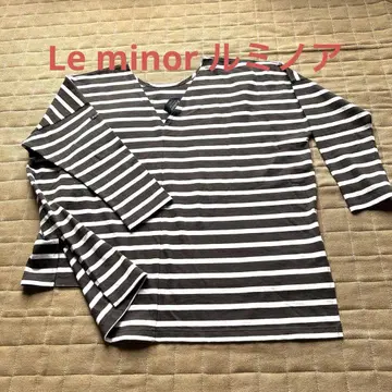 Le minor 루미노아 백 V넥 보더 티셔츠 프랑스제
