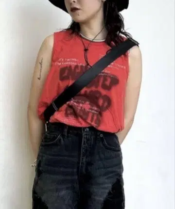 JEANASIS 슬리브리스 상의