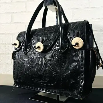 새상품급 카빙 트라이브스 그레이스 콘티넨탈 마에스트라S 핸드백