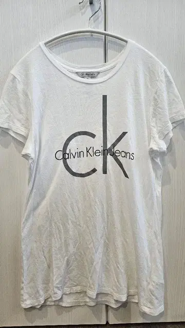 Calvin Klein Jeans 화이트 T셔츠 M