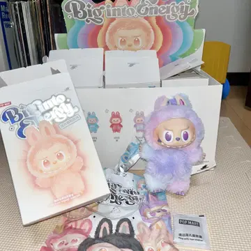 POP MART Big into Energy LUCK 라브브