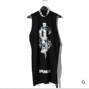 hyde 착용 SWITCHBLADE SLEEVELESS HIGH NECK