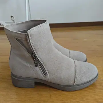 skechers 사이드 지퍼 부티 24cm