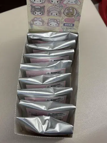 산리오 화이트 프릴 디자인 시리즈 시크릿 헤어 클립 컴플리트