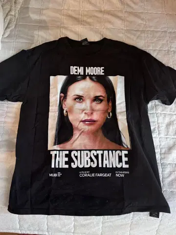 Demi Moore THE SUBSTANCE 티셔츠