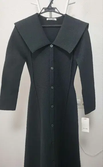 다크 그레이 큰 옷깃 원피스 M 사이즈