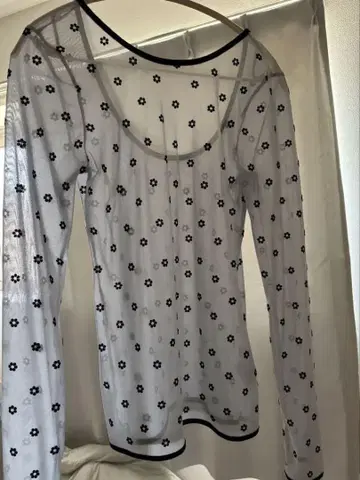 HYEON 헤 sheer tops 'blue gray'