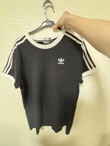 adidas T셔츠