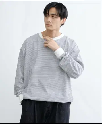 SINSS 보더 긴팔 티셔츠