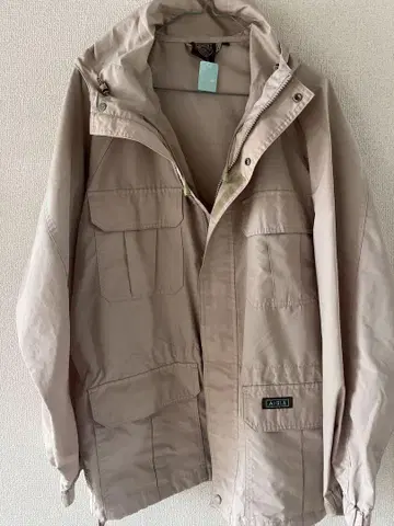 AIGLE 마운틴 파카 L 베이지