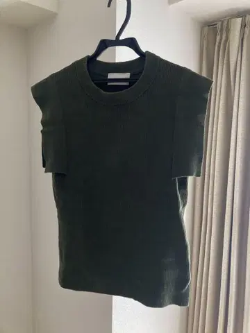 CLANE (클라네) SQUARE SLEEVE KNIT TOPS