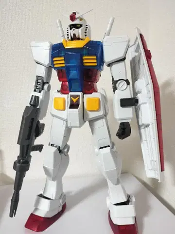 1/48 메가 사이즈 건담
