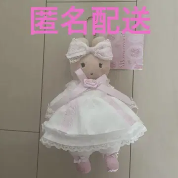 마론크림 마스코트 산리오 화이트 프릴 디자인