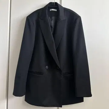 neau 블랙 테일러드 자켓 더블 버튼