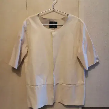 bukht 베이지 라이트 아우터