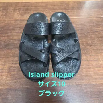 ISLAND SLIPPER 크로스 스트랩 샌들 블랙 10