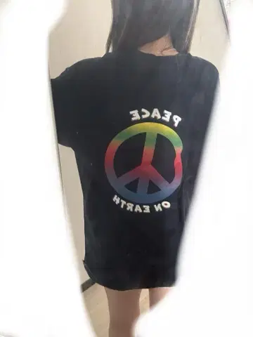 PEACE 마크 긴팔 T셔츠 블랙