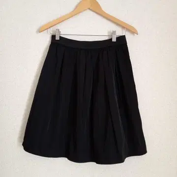 르 쿠르 블랑 스커트 블랙
