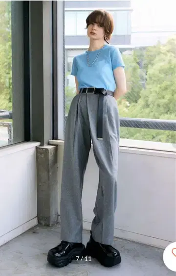 SLY TUCK TAPERED LOOSE 팬츠