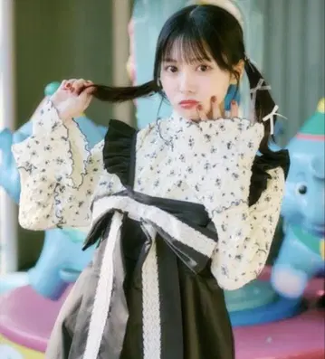 kutir 꽃무늬 상의