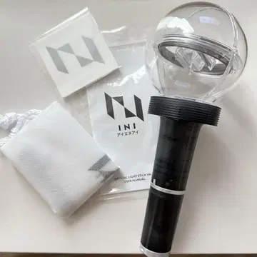 INI 응원봉 ver.2 박스 있음