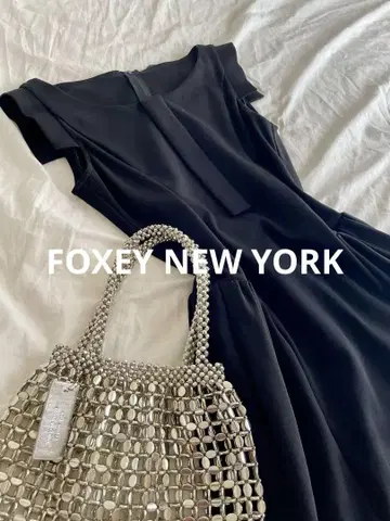FOXEY NEW YORK 블랙 A라인 원피스