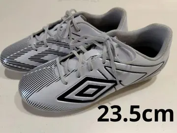 Umbro 축구화 스파이크 와이드 타입 화이트/블랙