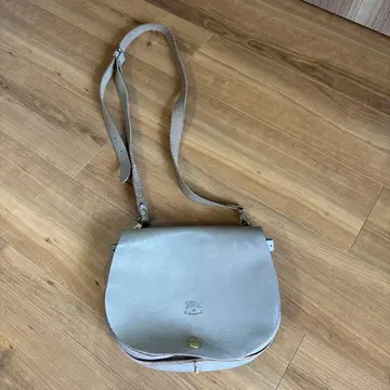 [일비종떼] 그레이 숄더백