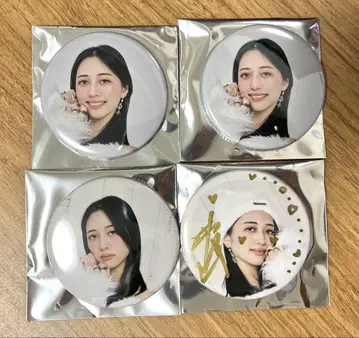 뱅드림 Ave Mujica 요네자와 아카네 캔뱃지 친필 사인입